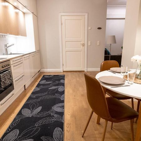 2Ndhomes Helsinki Center Apartment With Sauna Bagian luar foto