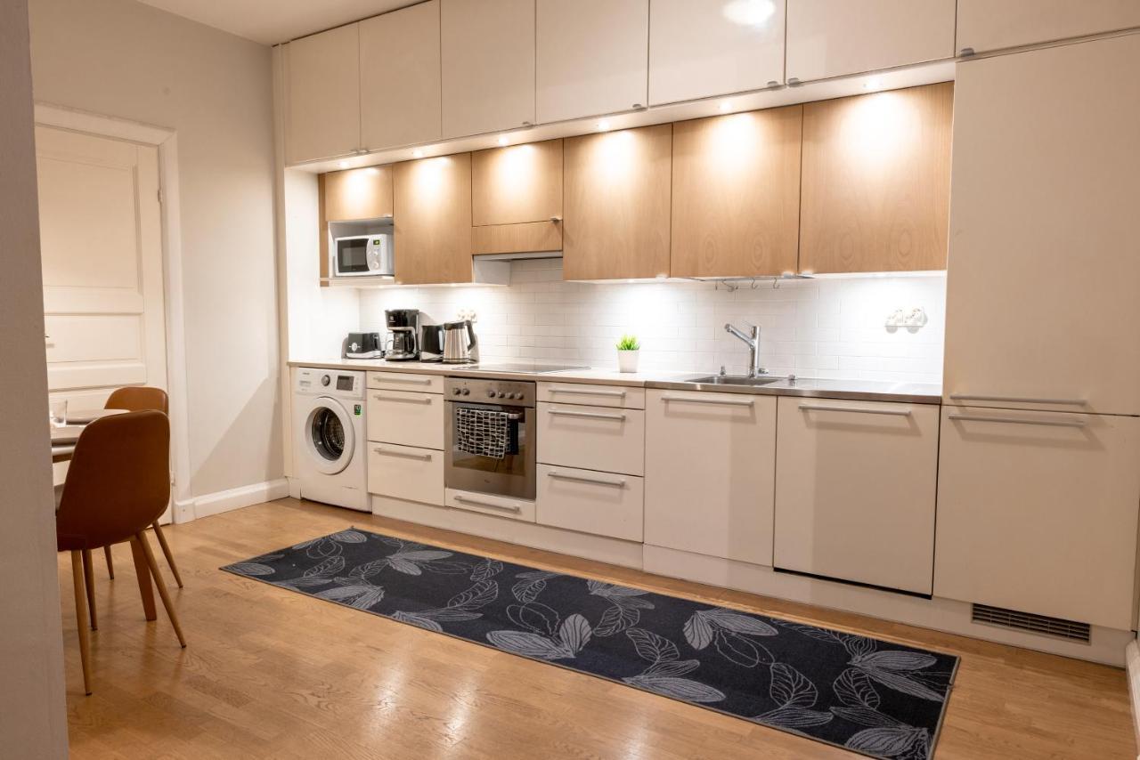 2Ndhomes Helsinki Center Apartment With Sauna Bagian luar foto