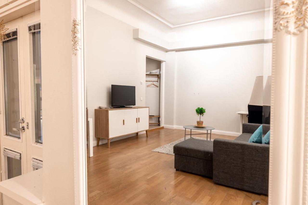 2Ndhomes Helsinki Center Apartment With Sauna Bagian luar foto